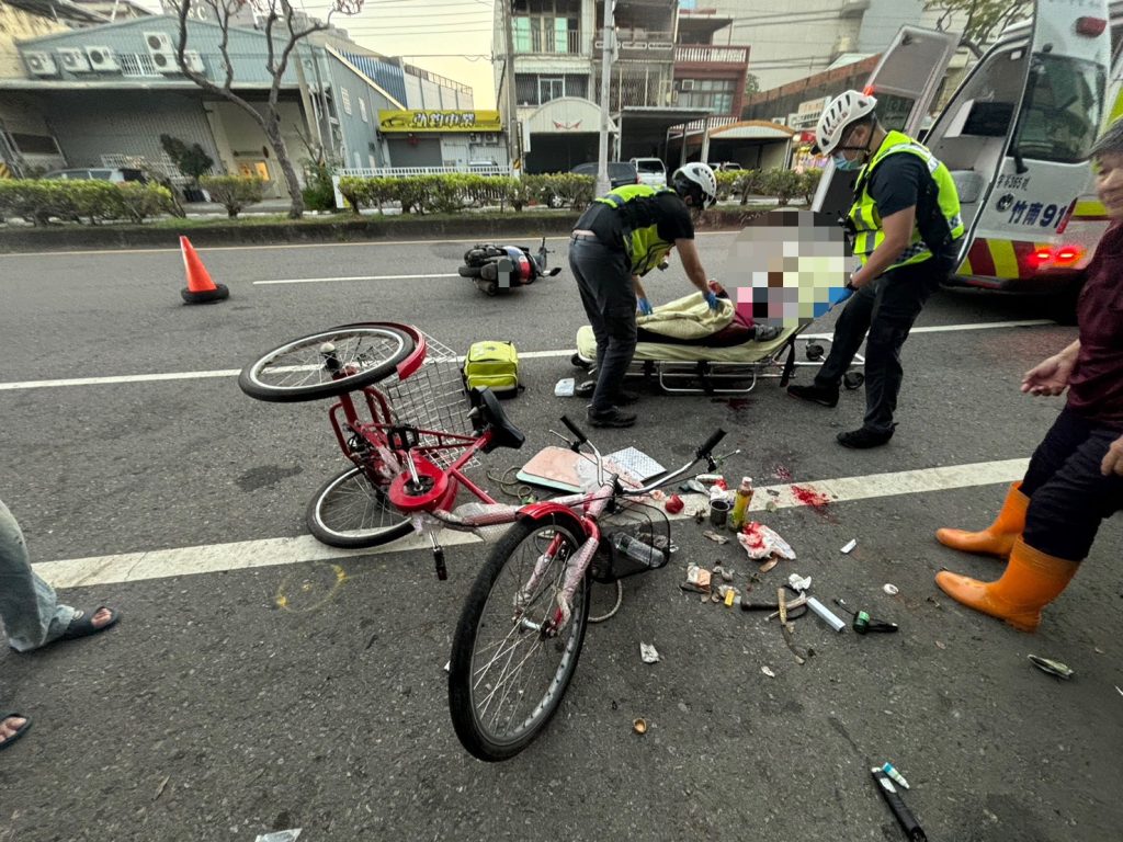 苗栗竹南中華路機車追撞腳踏車 婦人頭部重傷送醫搶救