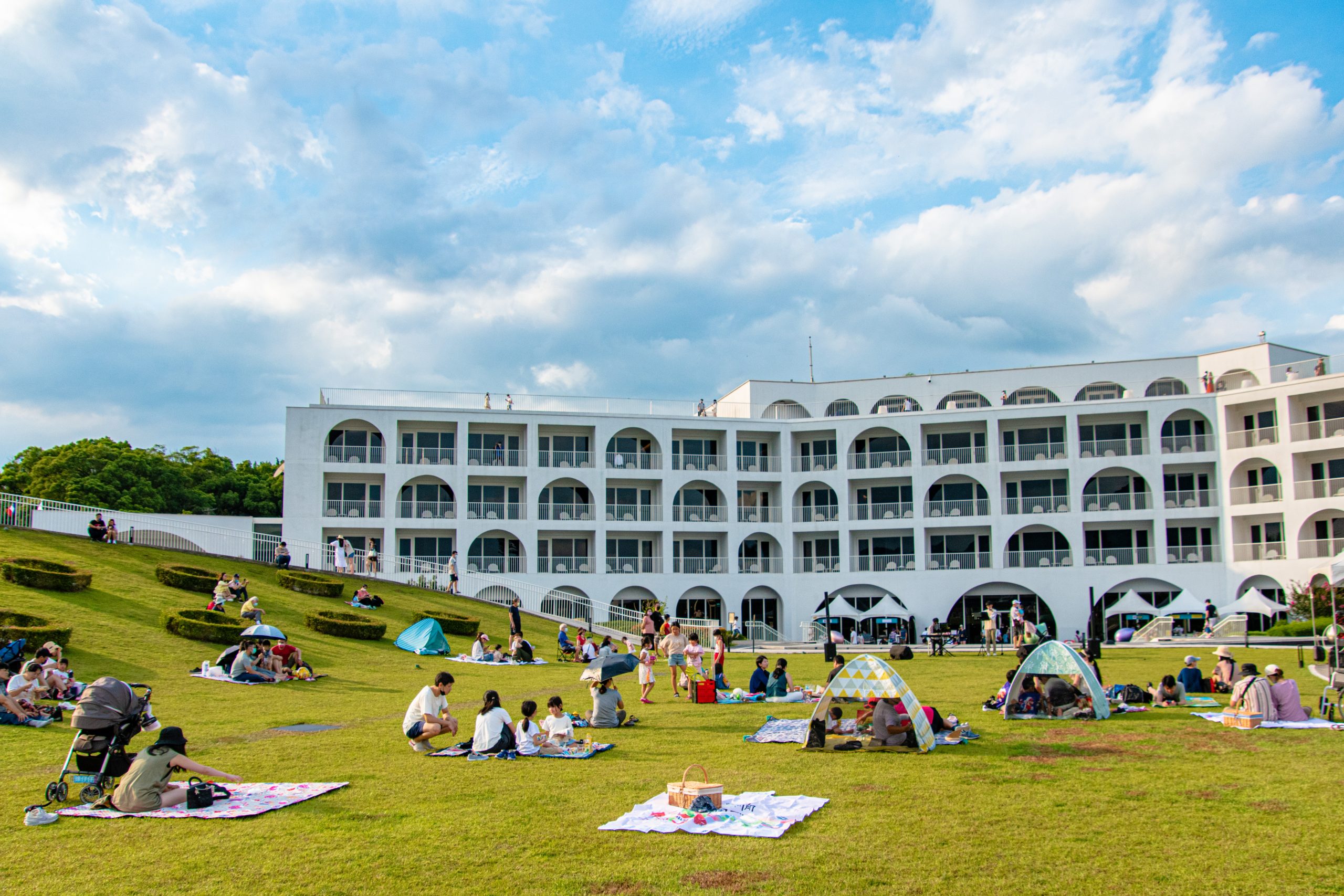 ▲圖四滬尾藝文休閒園區本身即是一座獲得鑽石級綠建築標章的永續空間以節能減碳設計再生材料與自然採光打造出明亮舒適的藝文環境圖-滬尾藝 - 報新聞 Mega News