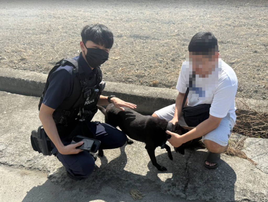 火警中尋回愛犬!潭子警暖心救援感動飼主