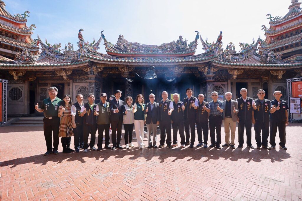 關心臺南市文化資產災後復原 文化部長李遠:重建不只是重建 而是要變得更好 5 80cfd1e3 ad0f 40c1 b38b 4e7ad65baa4d 1024x683 1