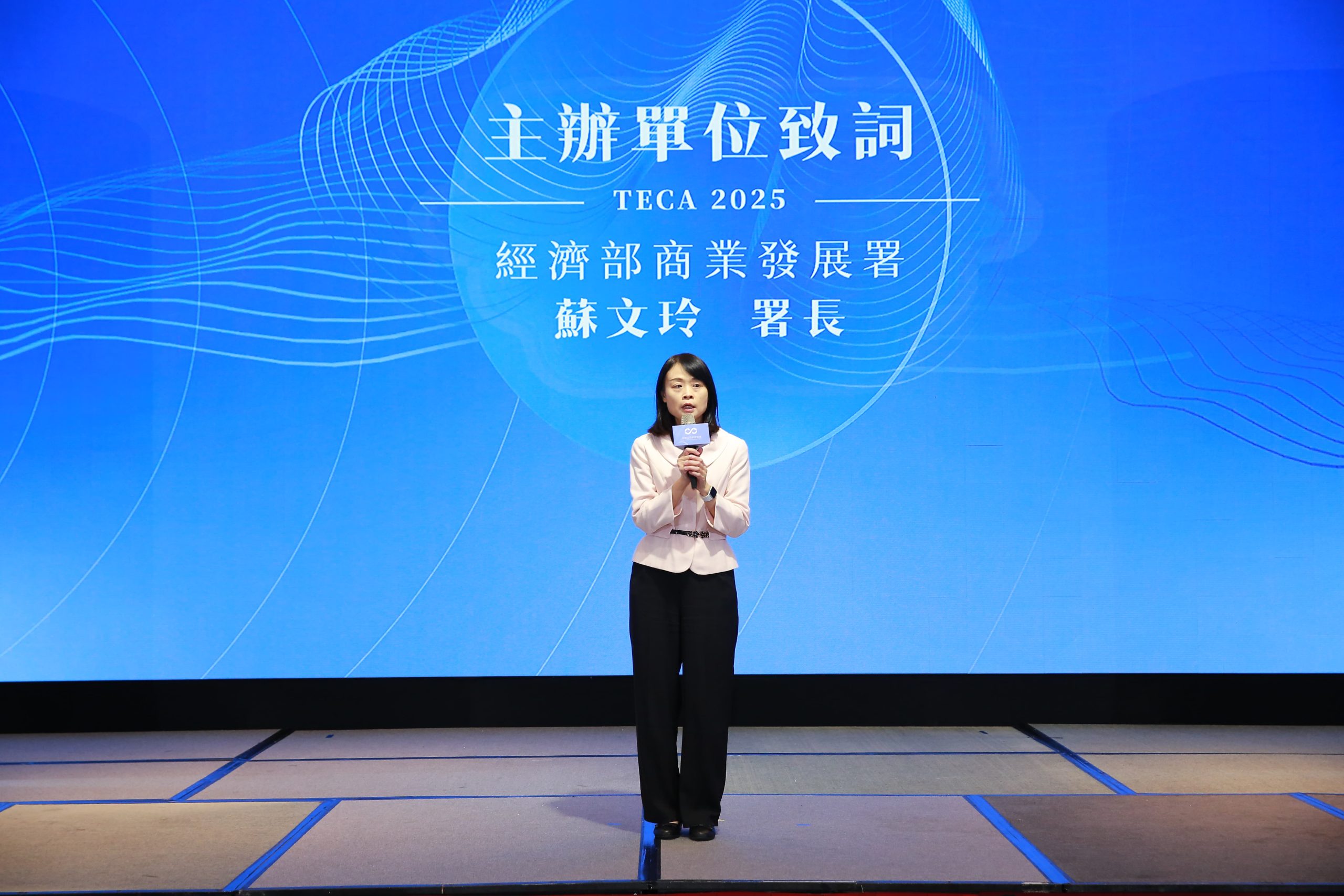 - 報新聞 Mega News