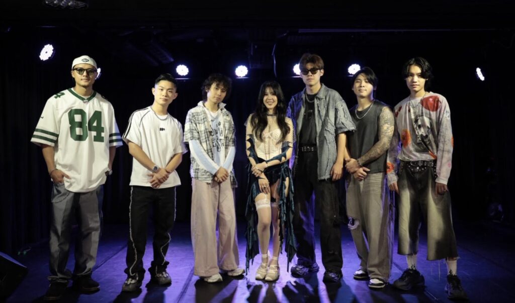 好聽又好看!YOYOROCK耳朵試映室Ⅱ炸翻樂悠悠之口 三組音樂人開唱聊創作掀全場高潮 5 %E4%B8%AD%E5%8D%8812.02 2025 11 3%E7%9A%84%E5%BD%B1%E5%83%8F 1