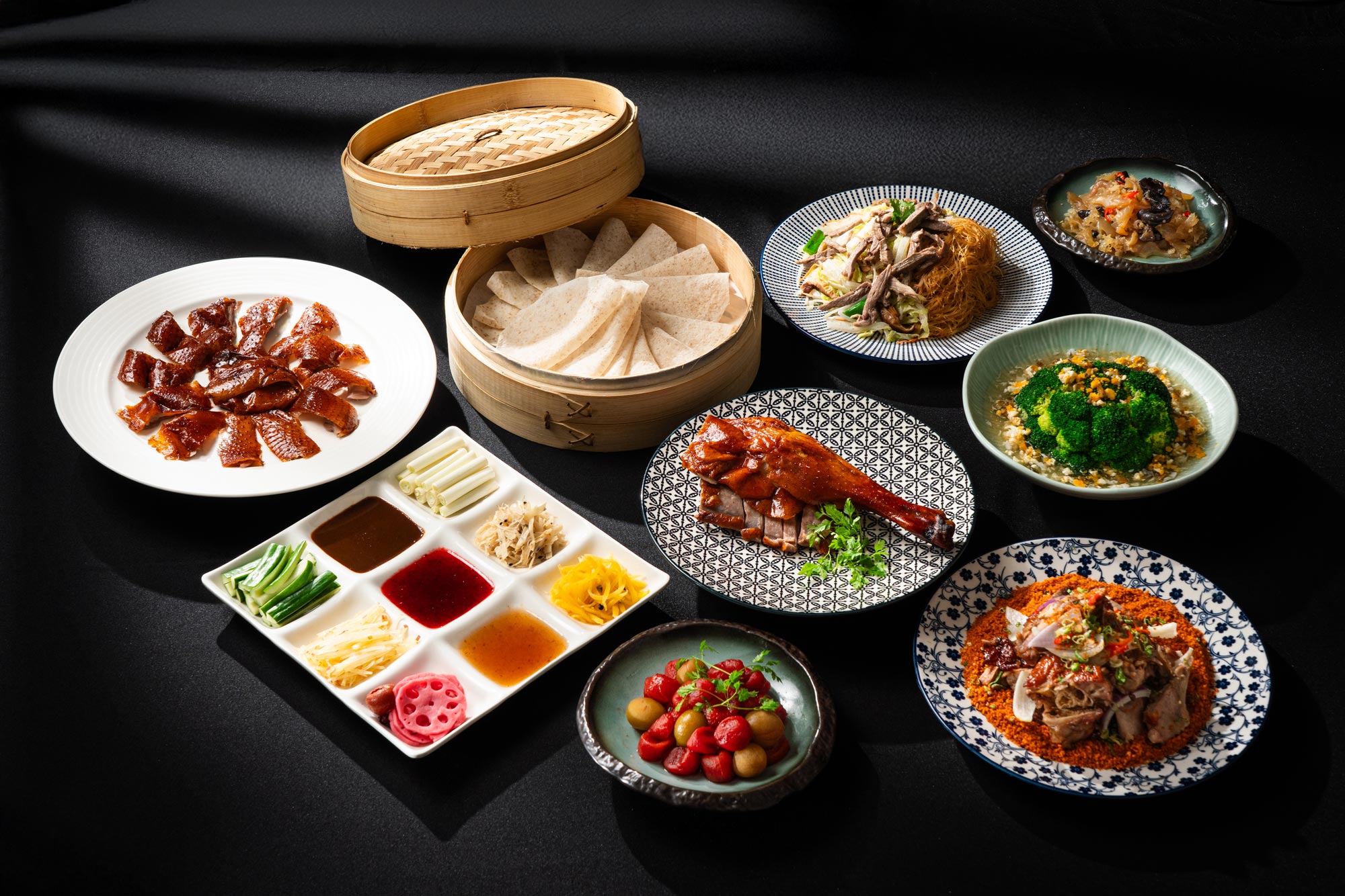 凱撒飯店旅展狂祭優惠!住宿券2,699元、餐券買一送一再抽澳門來回機票