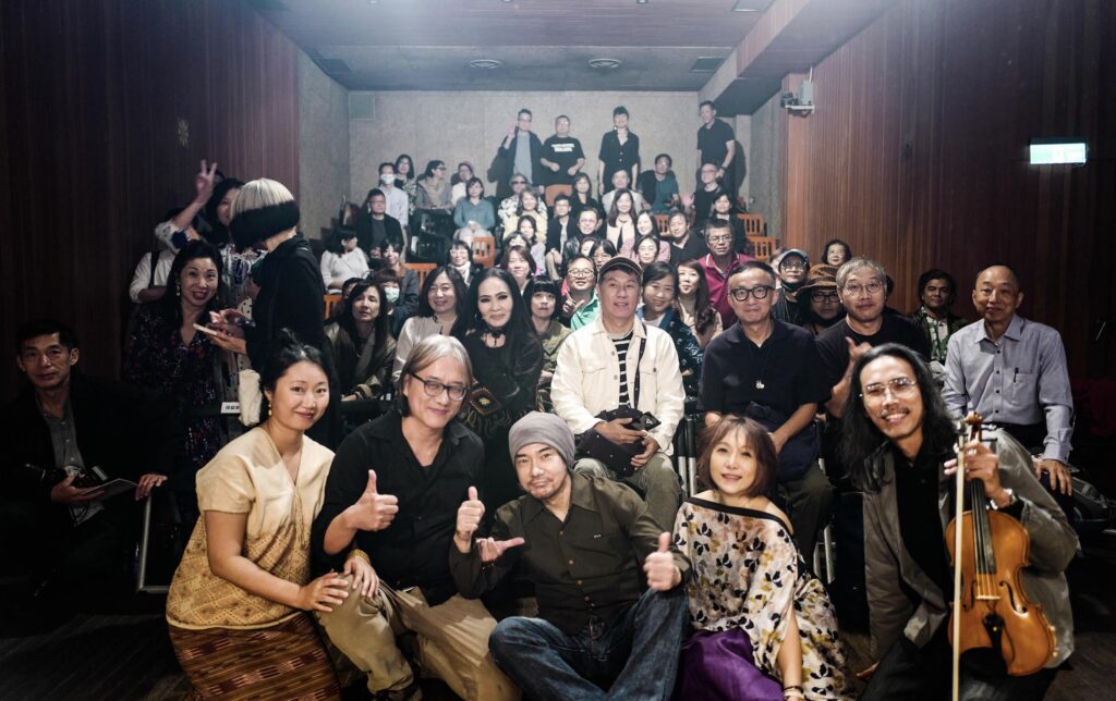 闊別樂壇華麗回歸! 阮丹青唱盡人生四季 兩小時無尿點掀高潮 6 %E4%B8%8B%E5%8D%88400 2025 11 5%E7%9A%84%E5%BD%B1%E5%83%8F 2 1024x644 1