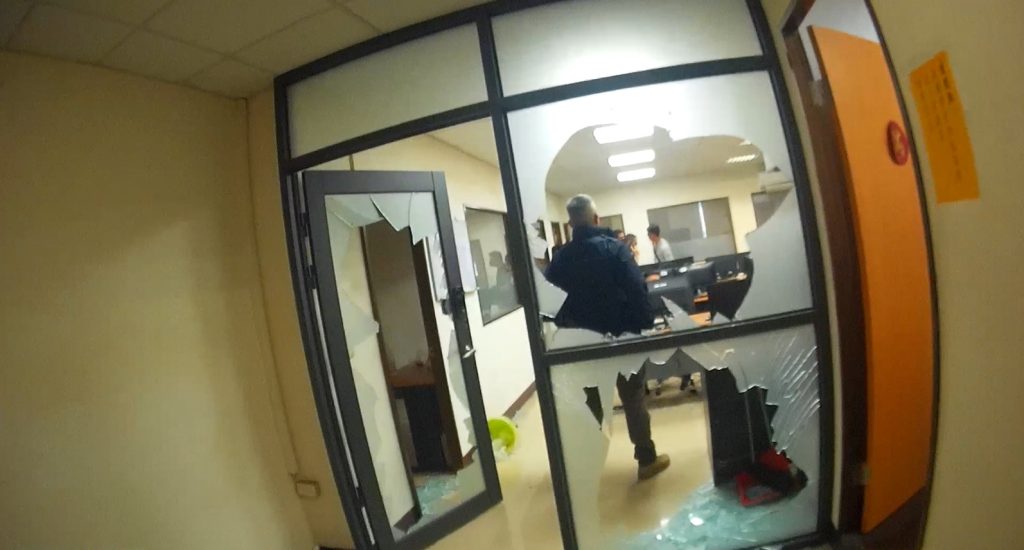 台中警破跨國運動博弈機房 查獲4億賭資、12人到案