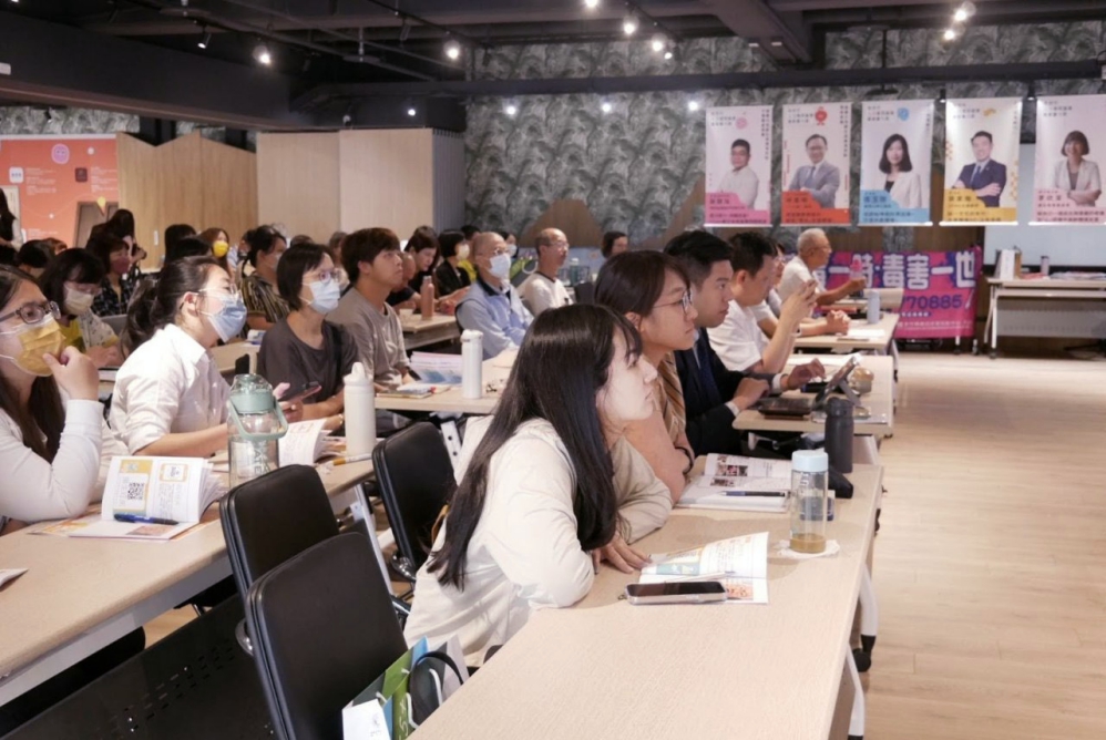 啟發熟齡世代行動續寫人生下半場精彩篇章　桃竹苗分署11/28舉辦「職涯心指引」名人講座