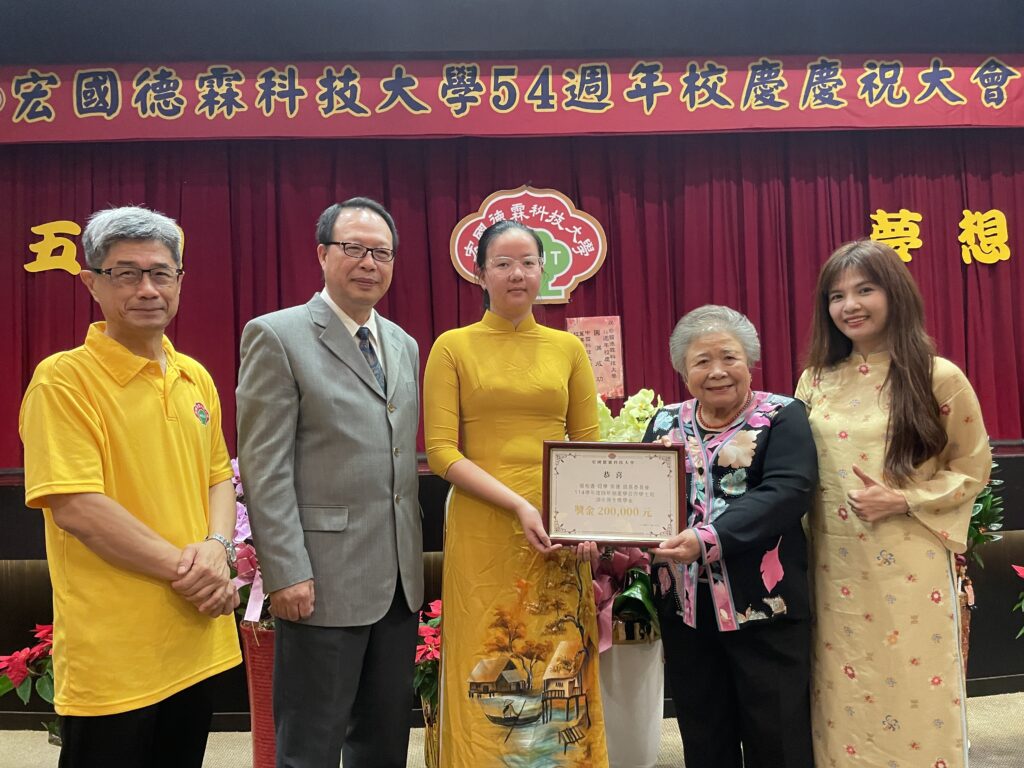 E155FF2B B7CA 428C B82D EB753AB6E680 1024x768 1