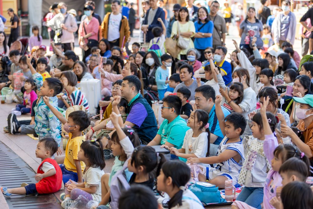 童樂馬戲嘉年華於新北市市民廣場11月15日六至11月16日日連續兩天熱鬧登場集結超過20組精彩表演為大小朋友帶來滿滿驚喜與歡笑 - 報新聞 Mega News