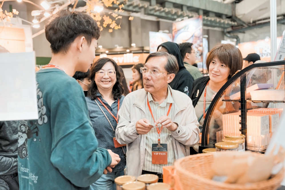 14 - 報新聞 Mega News