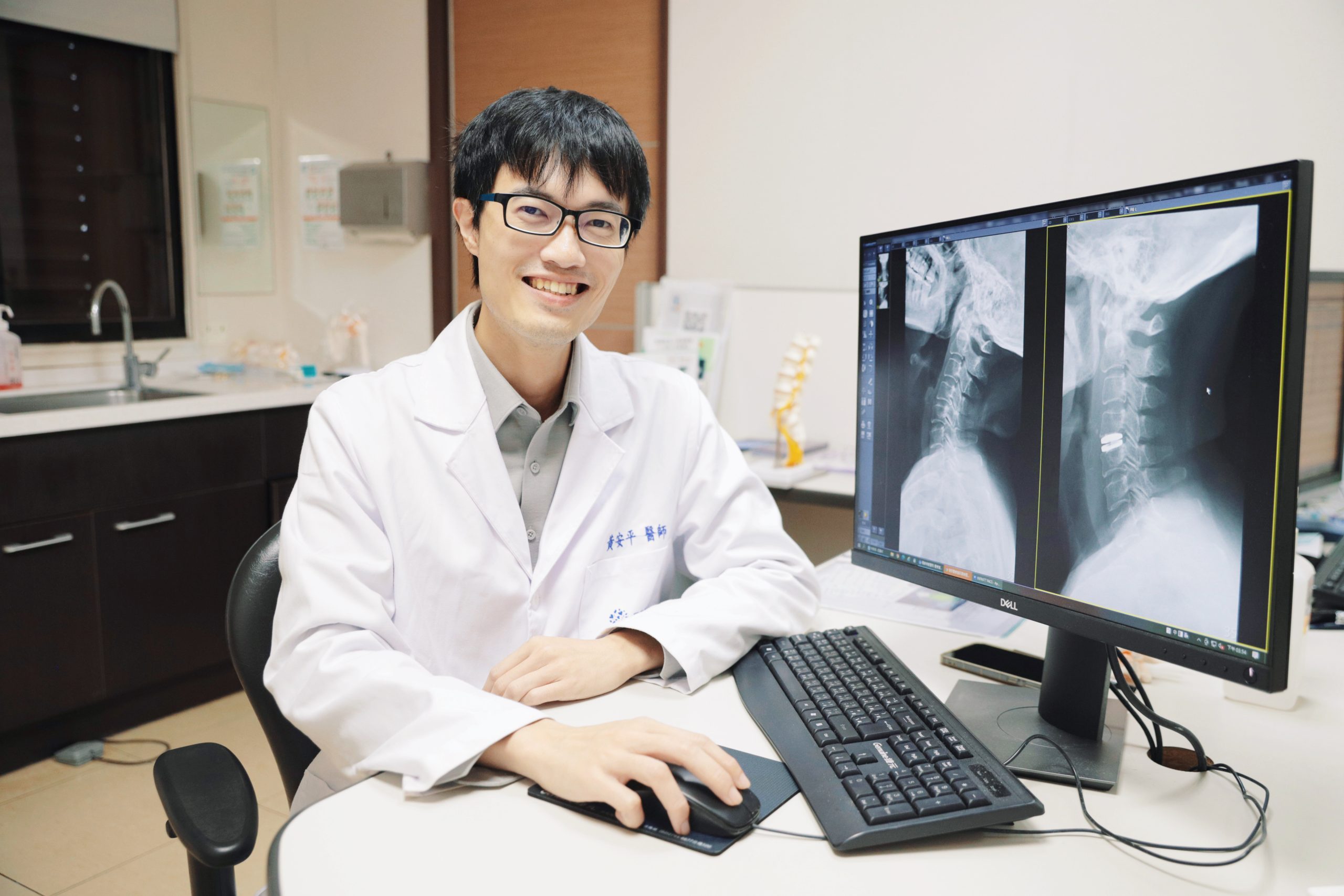 痛到坐不住！50歲超市員工罹頸椎間盤突出　醫示警：再拖恐癱瘓