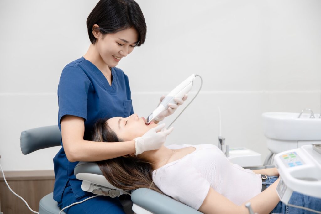 隱適美成全民矯正趨勢 醫師揭真相並籲切勿踩雷 4 S 12484663 0 1024x683 1