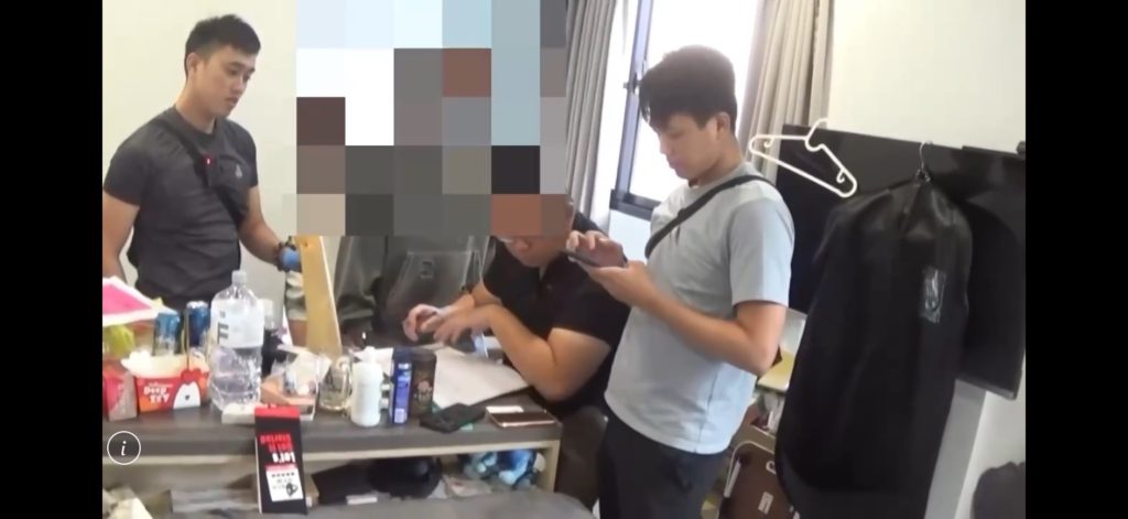 婦人誤信「普發現金被盜領」 80 萬遭詐！橫山警 4 小時追破車手集團