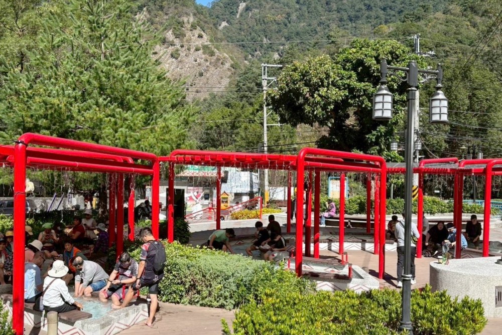 台中購物節嗨翻谷關「山城GOGO購」十萬大獎助攻原鄉消費 8 04%E5%8F%B0%E4%B8%AD%E8%B3%BC%E7%89%A9%E7%AF%80%E5%97%A8%E7%BF%BB%E8%B0%B7%E9%97%9C%E5%B1%B1%E5%9F%8EGOGO%E8%B3%BC%E5%8D%81%E8%90%AC%E5%A4%A7%E7%8D%8E%E5%8A%A9%E6%94%BB%E5%8E%9F%E9%84%89%E6%B6%88%E8%B2%BB