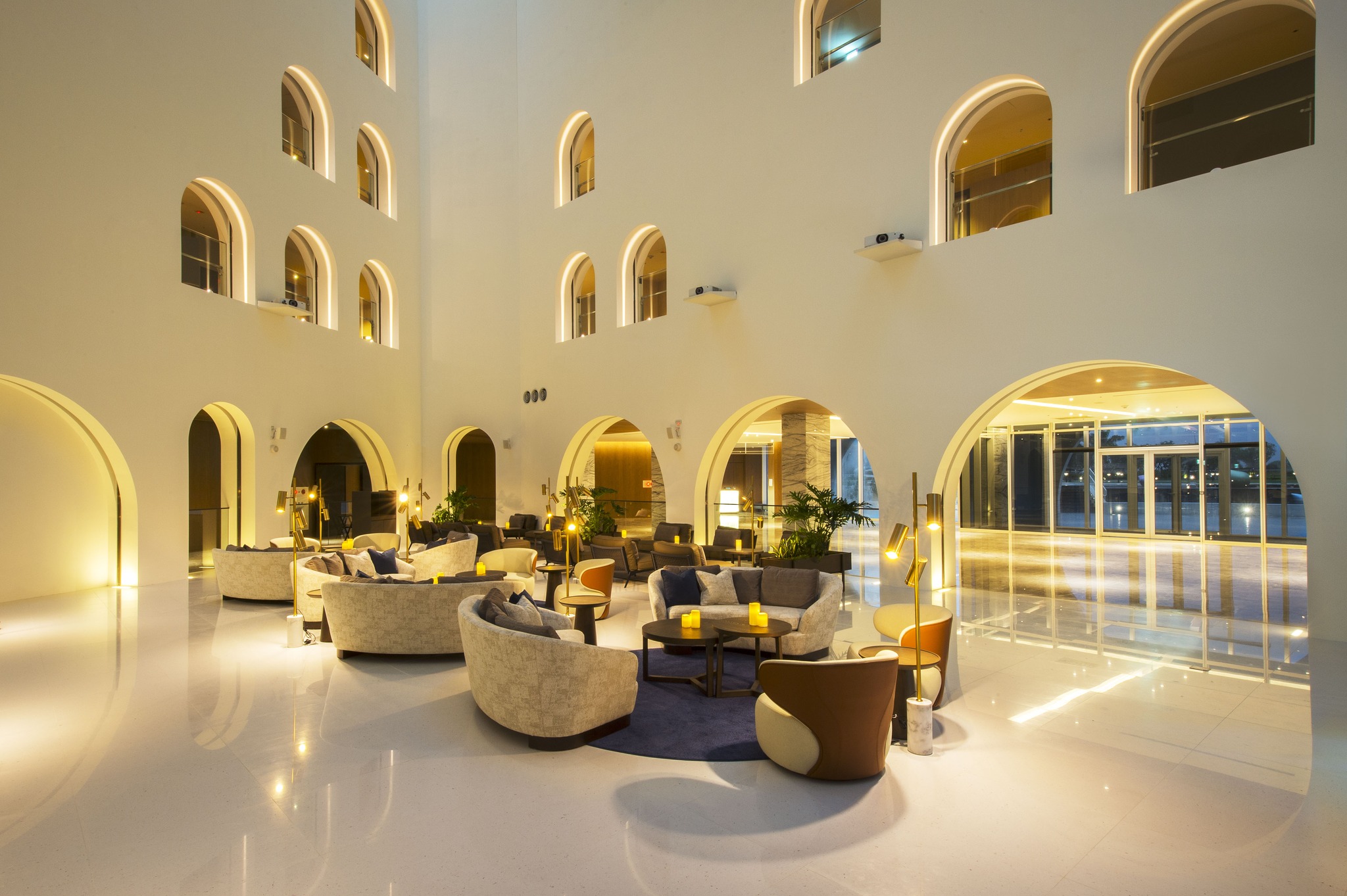 圖四賓客也可選擇LF滬尾之星參加跨年迎新-微醺Star在精選飲品小食餐檯與LIVE歌手的陪伴下一同舉杯迎接2026年圖 將捷金鬱金香酒店 - 報新聞 Mega News