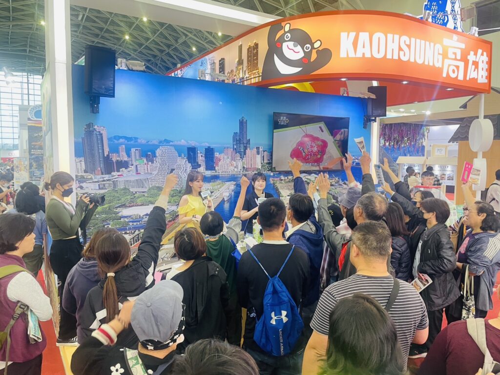 「2025高雄市旅行公會冬季國際旅展」11/28高雄展覽館登場 4天限定破盤優惠 消費滿399再抽五星住宿 4 S 22069365 1024x768 1