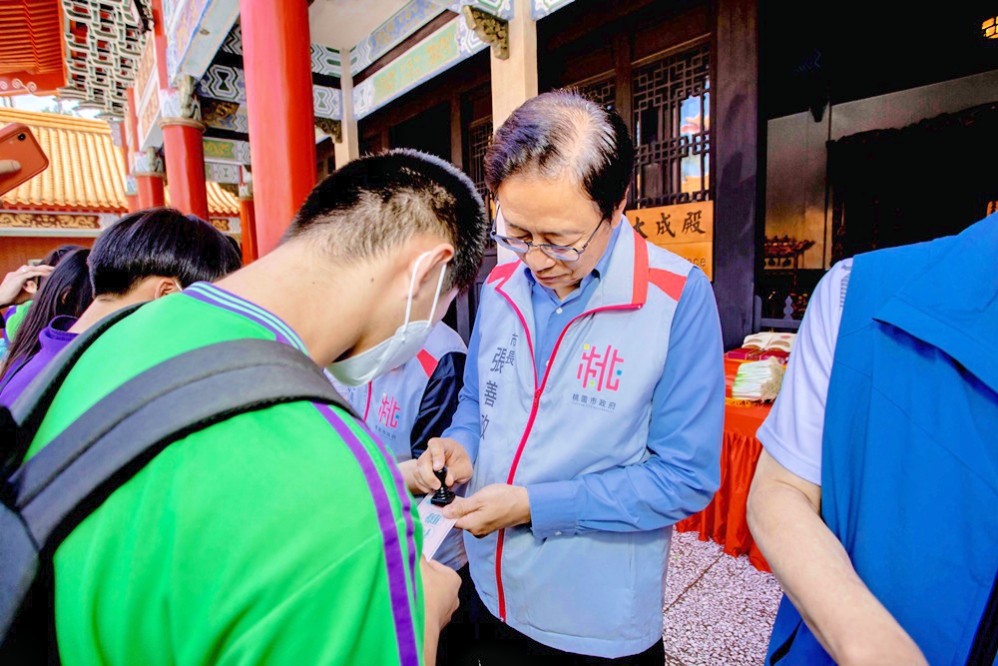 14_Fotor - 報新聞 Mega News