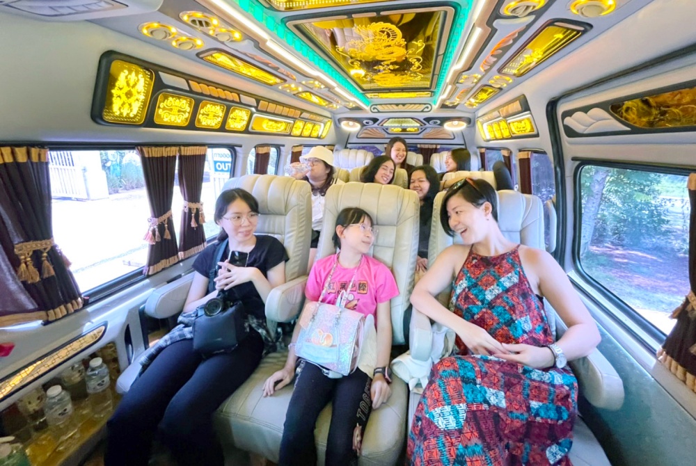 走跳旅遊曼谷幫以一條龍服務與獨家導遊制度 成為團體泰國旅遊推薦的首選 4 01%E8%B5%B0%E8%B7%B3%E6%97%85%E9%81%8A%E6%9B%BC%E8%B0%B7%E5%B9%AB%E4%BB%A5%E4%B8%80%E6%A2%9D%E9%BE%8D%E6%9C%8D%E5%8B%99 1