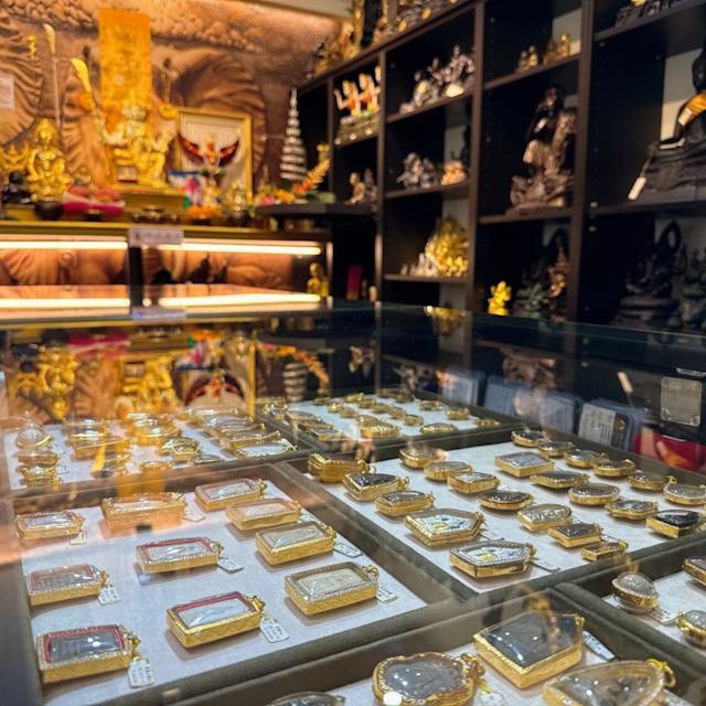 佛牌圈新顯學!佛牌研究者俊儀深耕十年成跨界信任代表 9 S 342614048 0