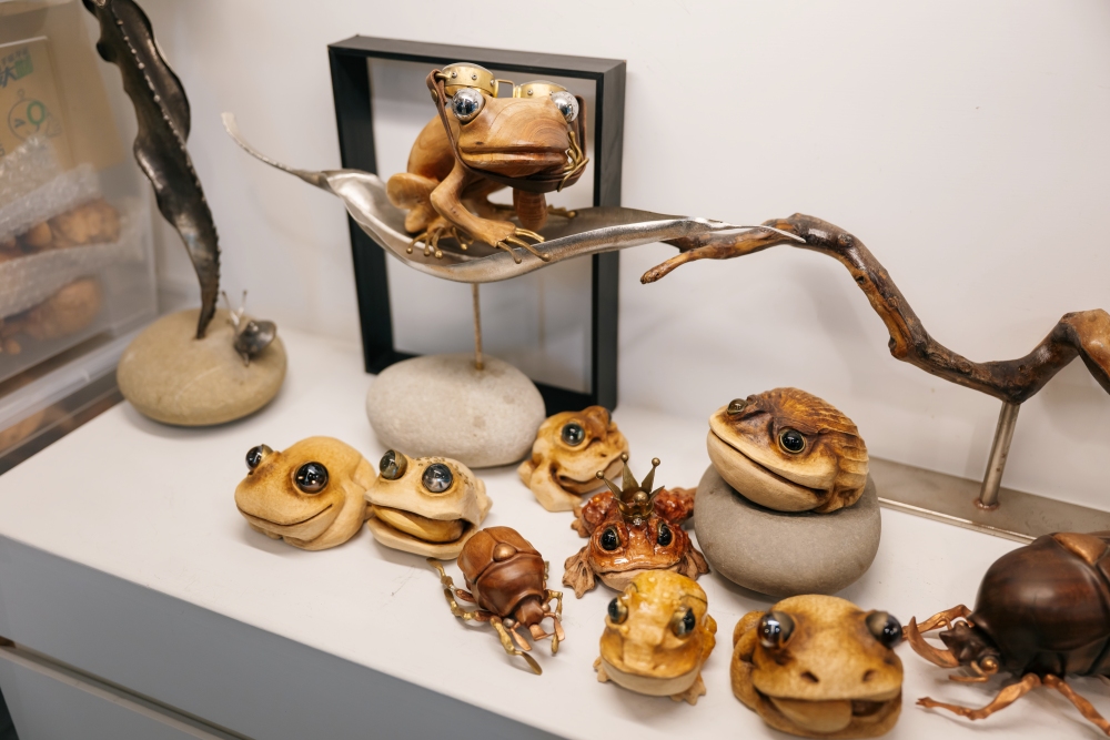 從庇護到共好:傳玻者打造友善職場的新典範 6 03%E5%82%B3%E7%8E%BB%E8%80%85%E5%BE%9E%E7%90%89%E7%92%83%E8%B5%B0%E5%90%91%E8%A4%87%E5%90%88%E5%AA%92%E6%9D%90