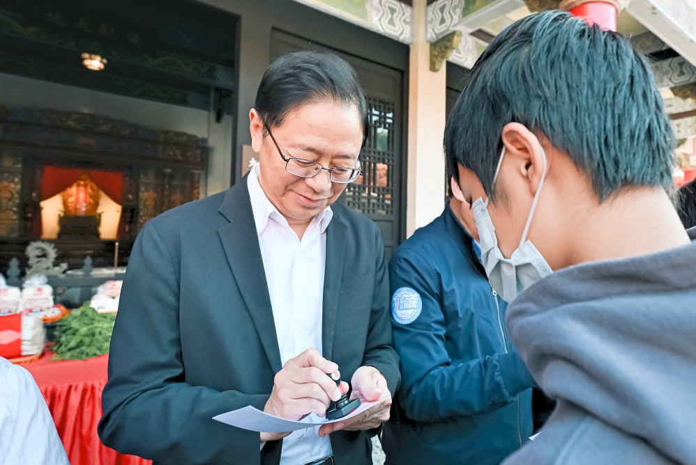 13_Fotor - 報新聞 Mega News