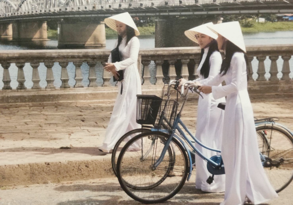 01%E6%8D%B7%E7%99%BB%E6%97%85%E8%A1%8C%E7%A4%BE%E6%B7%B1%E8%80%95%E7%BE%8E%E5%9C%8B%E5%B8%82%E5%A0%B4%E9%80%BE%E4%BA%8C%E5%8D%81%E5%B9%B4 1