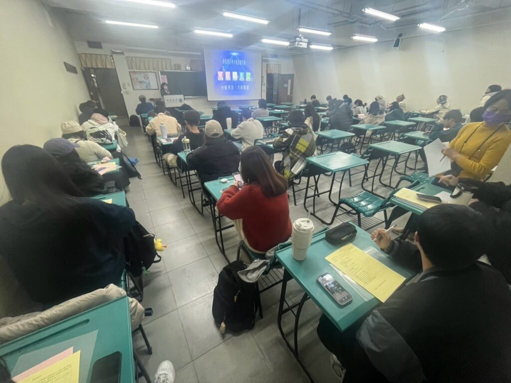 從產業到校園 台北影音公會結合媒體識讀推動節目分級宣導涵蓋大專與中小學 5 %E5%9C%96%E7%89%871 %E5%AD%B8%E6%A0%A1 1024x768 1