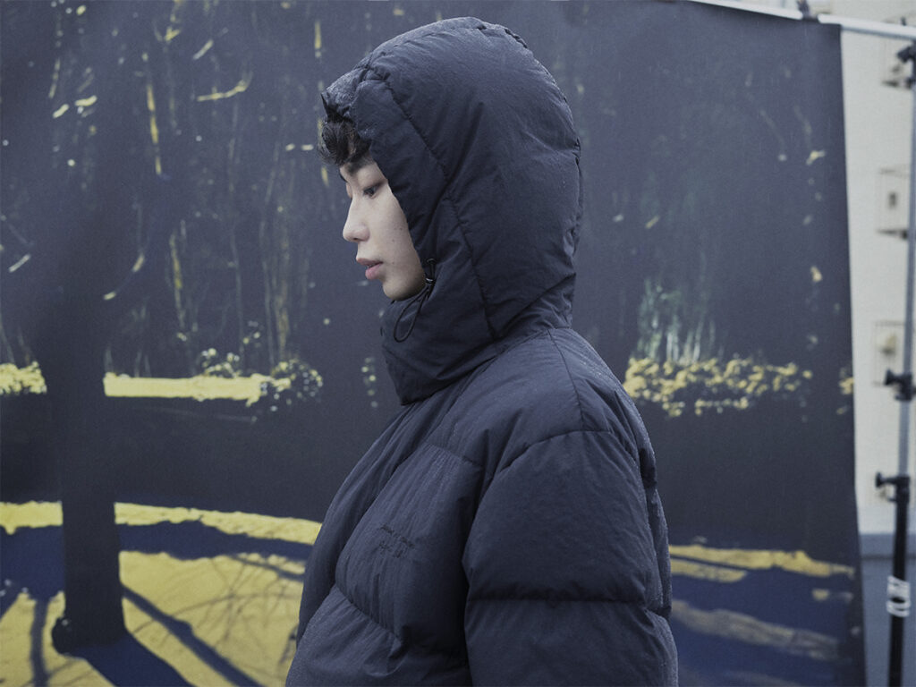 agnès b. 首度聯名ABODE OF SNOW 承載自然純粹之美的喜馬拉雅精神 致敬傳統藏袍 16 20251016 Abodeofsnow253 1024x768 1