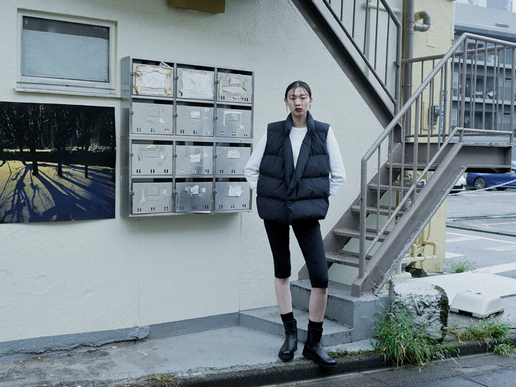 agnès b. 首度聯名ABODE OF SNOW 承載自然純粹之美的喜馬拉雅精神 致敬傳統藏袍 14 20251016 Abodeofsnow400 2 1024x768 1