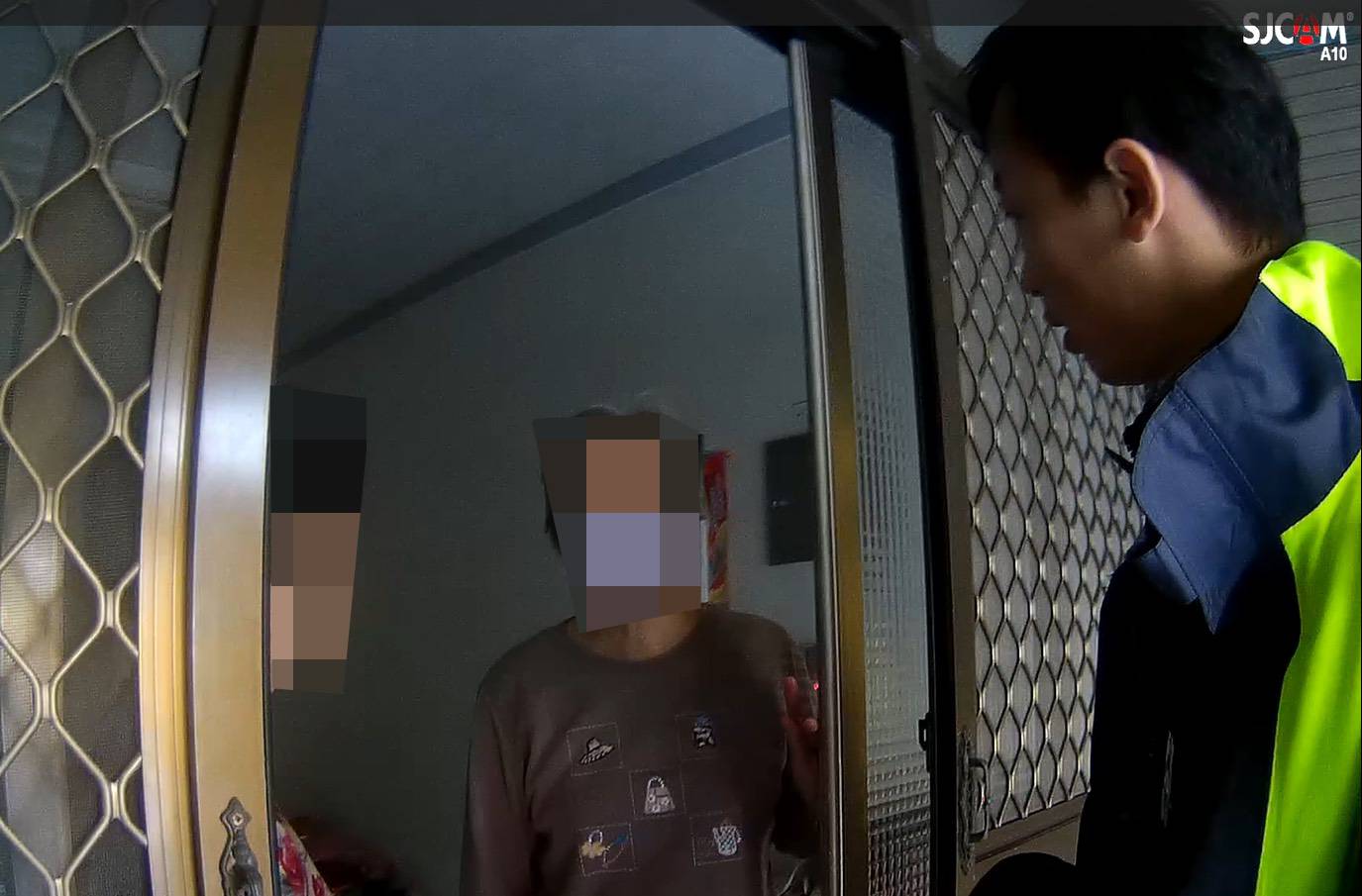 老嫗寒夜負氣離家——布袋警循線助返家