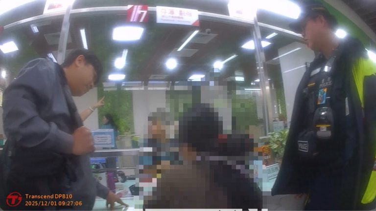 女子臨櫃欲提領130萬元 行員與員警聯手攔阻詐騙保住退休金