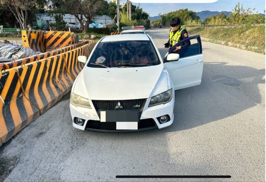 妻傳受傷照後失聯 東勢警火速定位堤防救援阻憾事