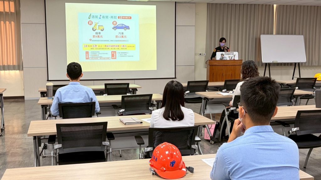 拒絕酒駕、毒駕 守護你我生命 交警結合時事案例推動交安宣導