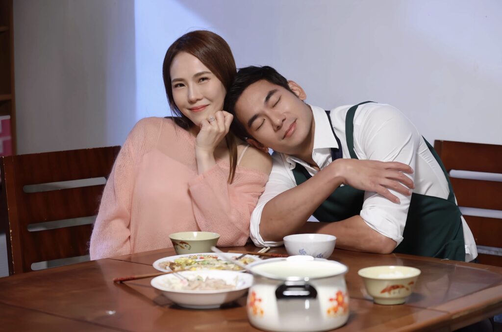 轉角巧遇嚇到湯灑出來 齋藤良神設計 〈外家〉差點變熱湯版MV 5 %E4%B8%8B%E5%8D%88413 2025 12 18%E7%9A%84%E5%BD%B1%E5%83%8F 1 1024x678 1