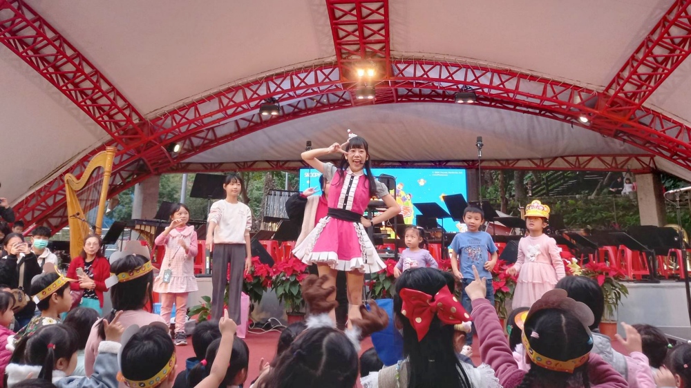 01%E8%87%AA%E4%BE%86%E6%B0%B4%E5%9C%92%E5%8D%80%E8%81%96%E8%AA%95%E9%9F%B3%E6%A8%82%E6%9C%83 1