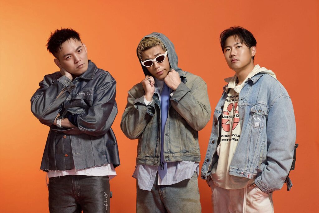 阿妹回家坐鎮台東跨年夜 登高一呼號召10組歌王歌后級好友齊聚迎2026 6 %E4%B8%8B%E5%8D%88541 2025 12 26%E7%9A%84%E5%BD%B1%E5%83%8F 2 1024x684 1