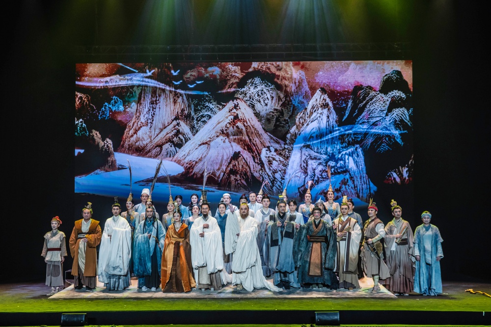 01%E5%B1%B1%E6%9D%B1%E8%A9%B1%E5%8A%87%E5%9C%98%E7%B2%BE%E6%B9%9B%E5%91%88%E7%8F%BE%E6%AD%B7%E5%8F%B2%E5%A4%A7%E6%88%B2%E5%AD%94%E5%AD%90 1