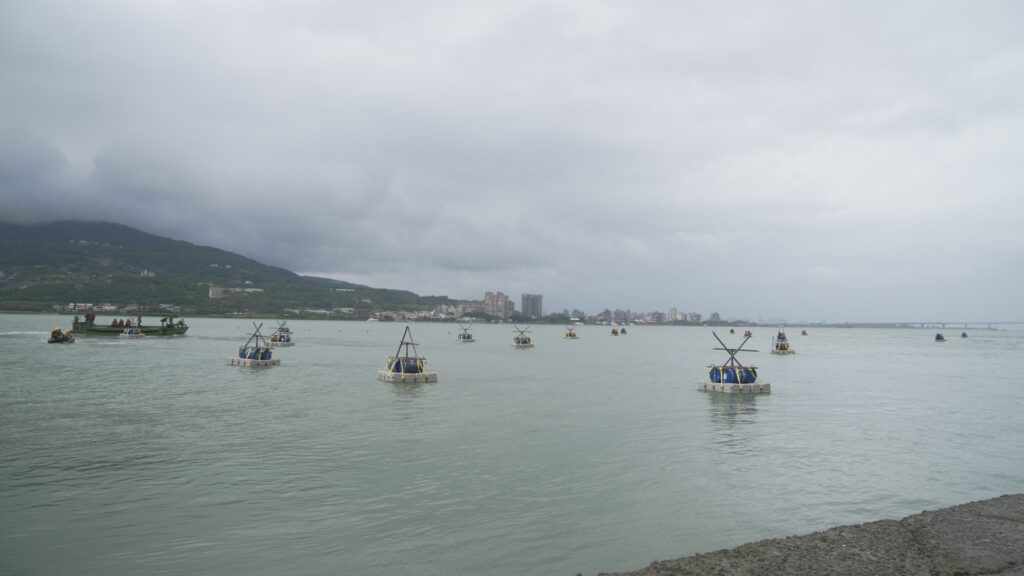 S 72056990 1024x576 1