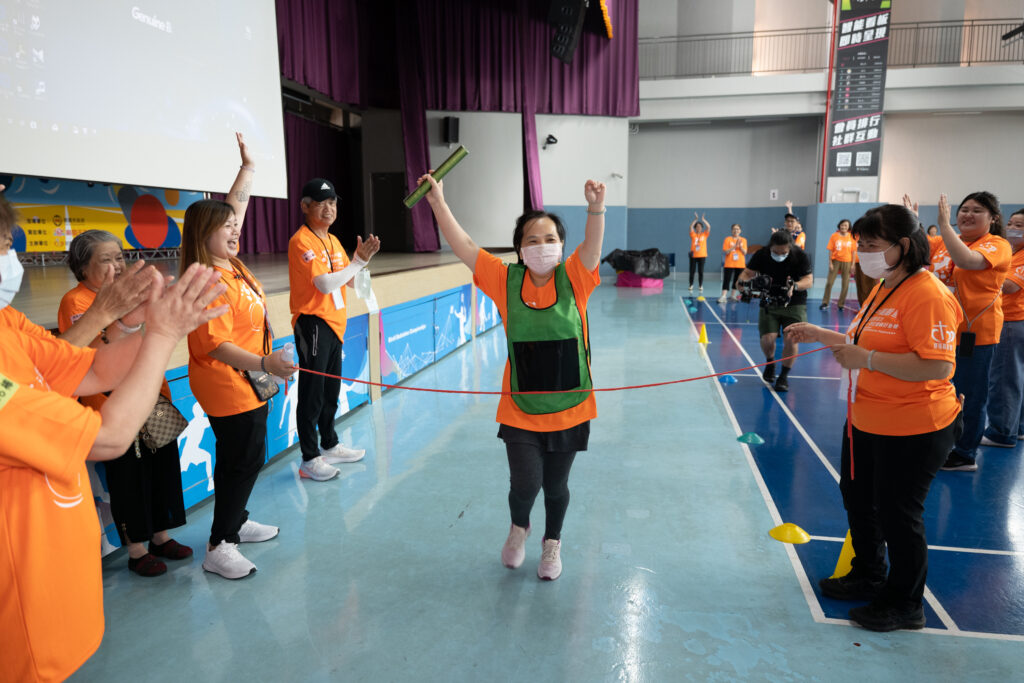 Title:翻轉高齡老化新典範!「高齡社區健身房」推動「大腦活化」分級運動,重塑銀髮健康競爭力 7 S 89636869 1024x683 1