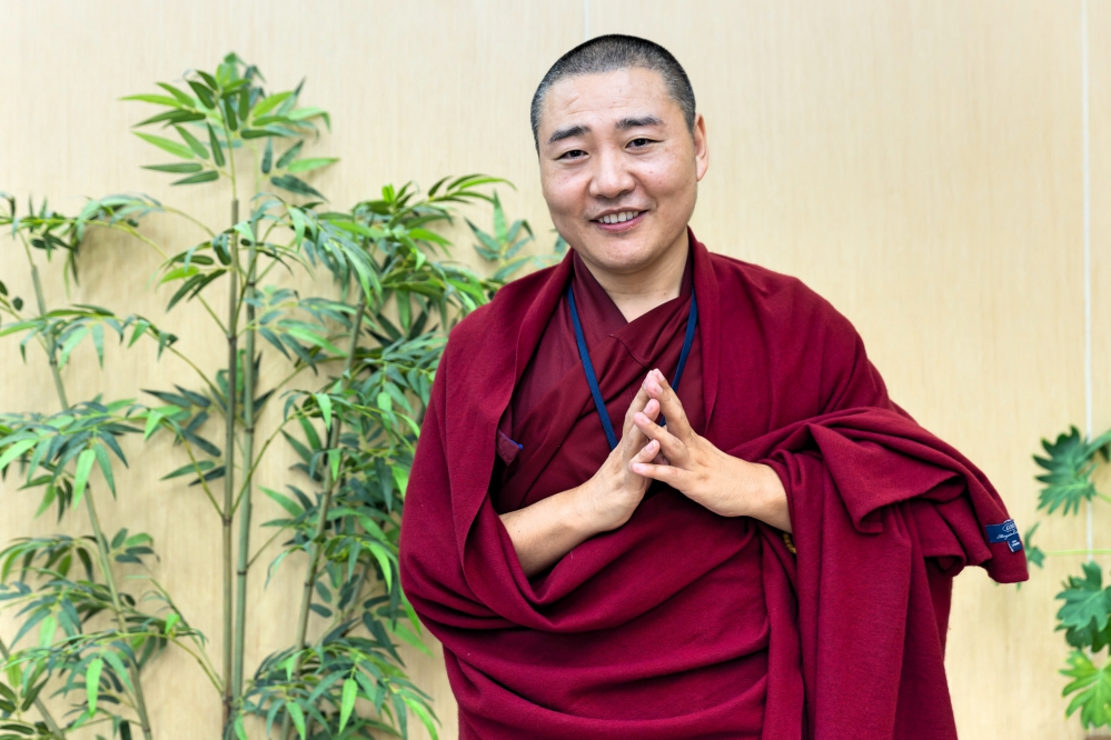 多次來臺交流的仰丁仁波切以你被嚇到了這很正常談如何安頓身心_Fotor - 報新聞 Mega News