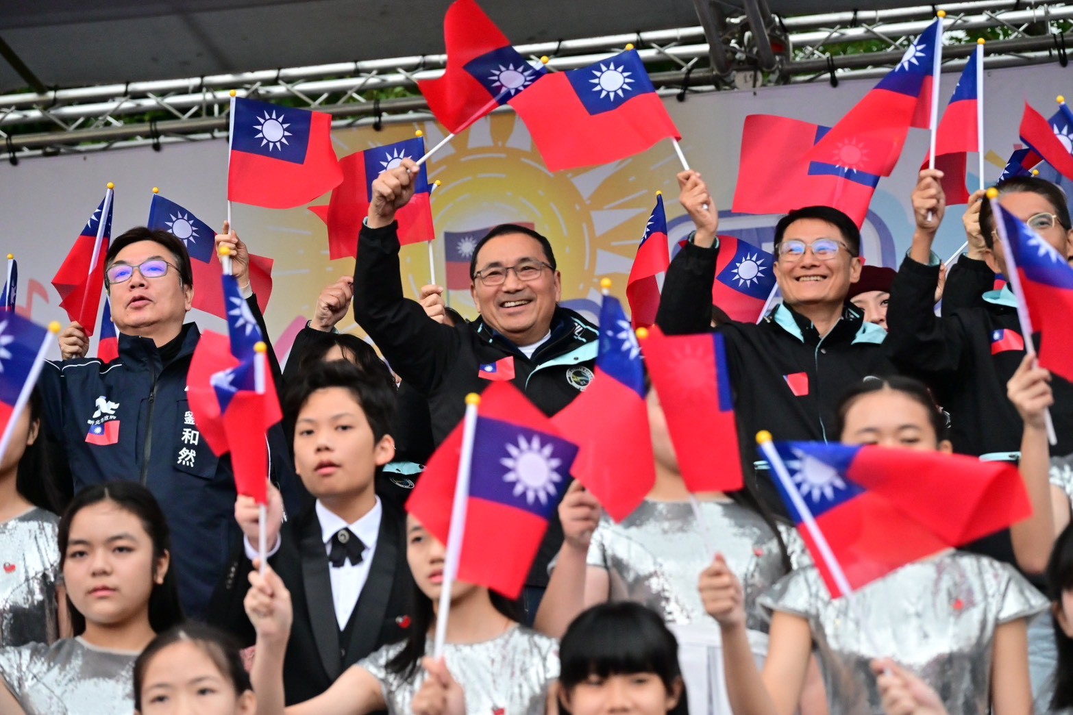 3 - 報新聞 Mega News