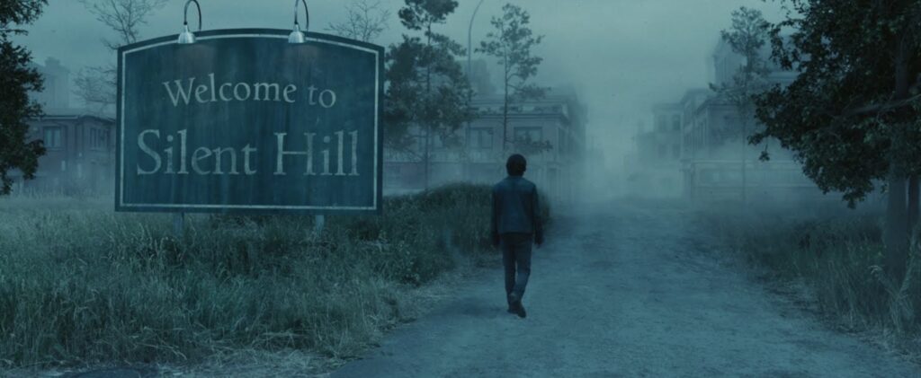 「如果你搞砸,我會殺了你」《重返沉默之丘》導演自爆曾收到粉絲死亡威脅 4 %E4%B8%8B%E5%8D%88439 2026 1 6%E7%9A%84%E5%BD%B1%E5%83%8F 2 1024x421 1