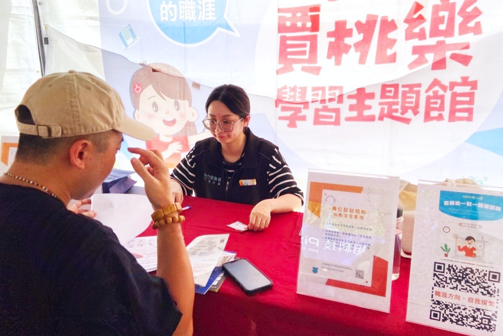 溫暖陪伴結合專業引導面對職涯發展挑戰 賈桃樂協助青年找尋合適自身工作崗位