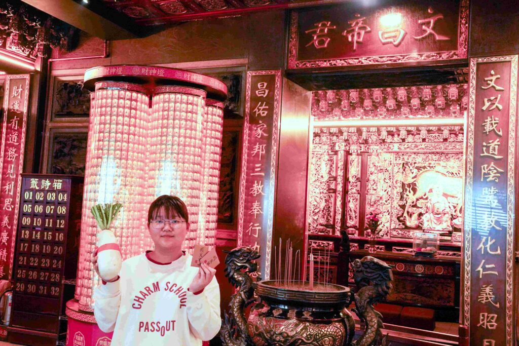 %E5%8C%85%E7%A8%AE%E8%8C%B6%E8%AB%A7%E9%9F%B3%E5%8C%85%E4%B8%AD%E8%B1%A1%E5%BE%B5%E6%87%89%E8%A9%A6%E9%A0%86%E5%88%A9%E9%87%91%E6%A6%9C%E9%A1%8C%E5%90%8D%E7%9A%84%E5%A5%BD%E5%BD%A9%E9%A0%AD 1024x683 1