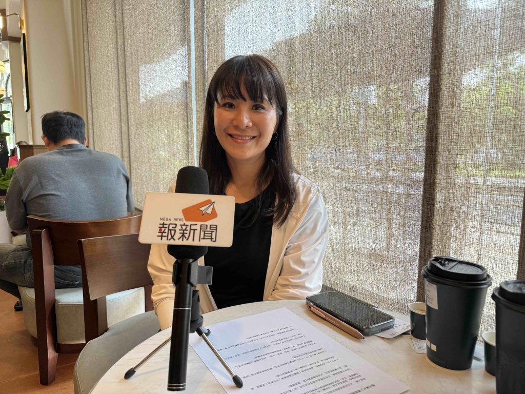 護理師從政！鄧巧佩推鳳山長照創新　籲醫療「讓專業回歸專業」