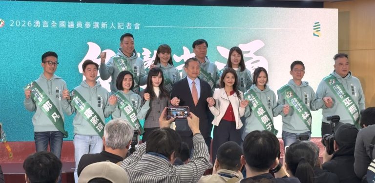 民進黨湧言會推11位議員新人 王定宇感性談5萬元起家的政治路