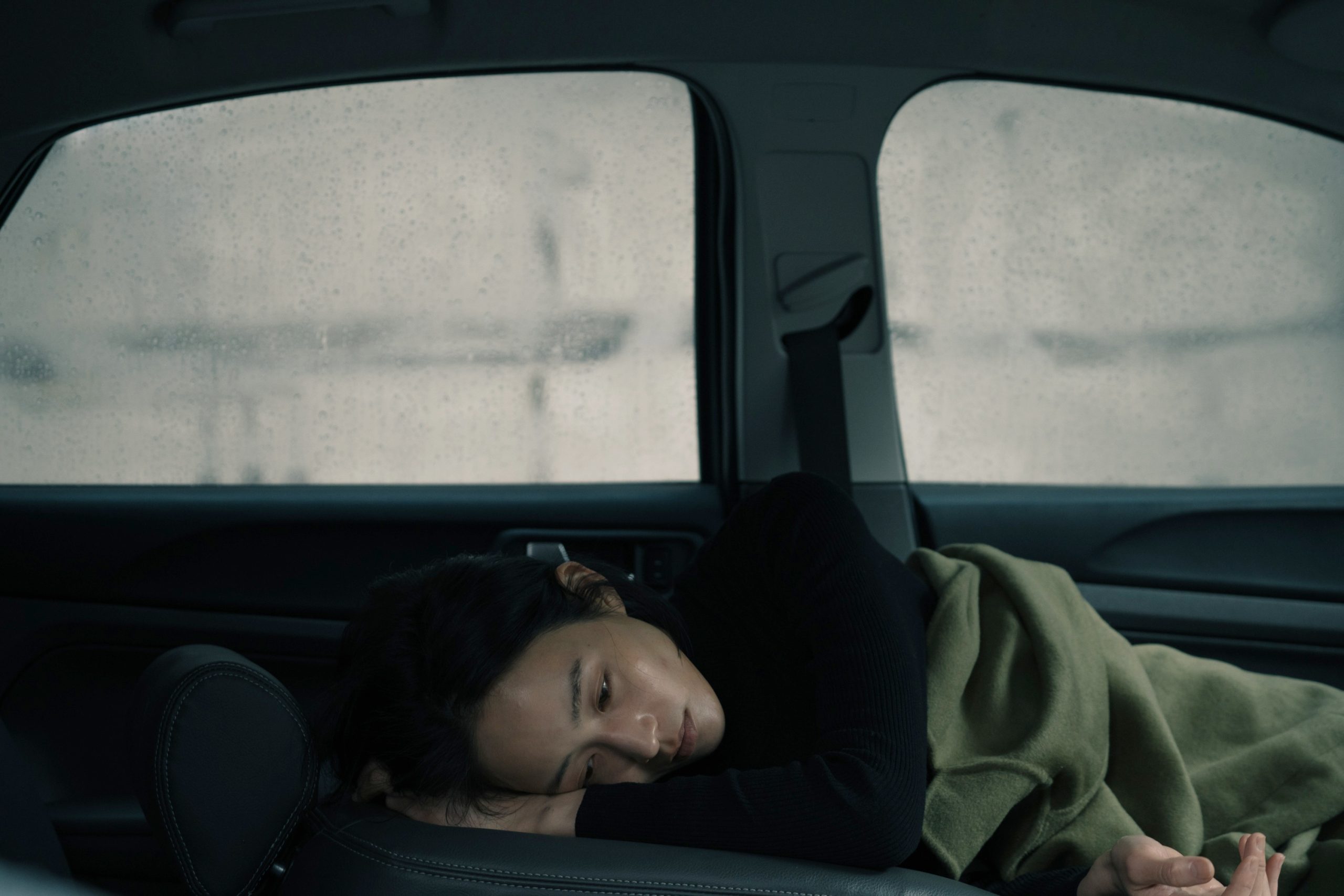 張鈞甯睡車上2 - 報新聞 Mega News