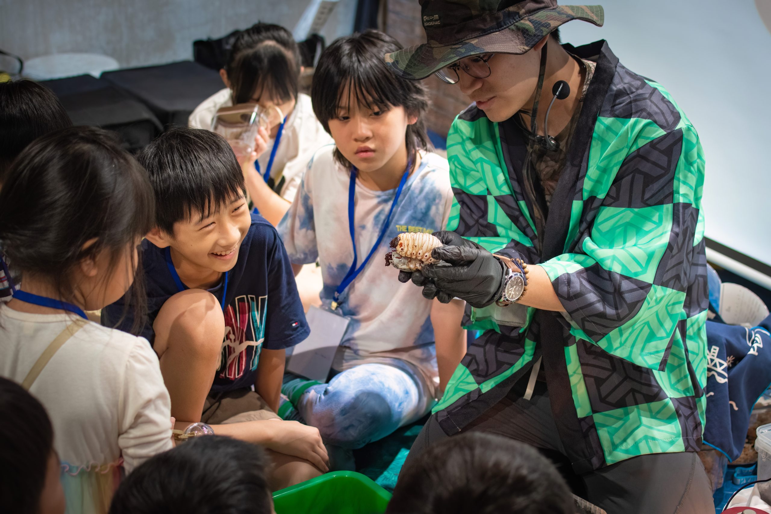 圖二活動特別邀請專業昆蟲老師帶領透過生動講解與實際觀察引導孩子認識甲蟲等昆蟲圖 將捷金鬱金香酒店提供 - 報新聞 Mega News