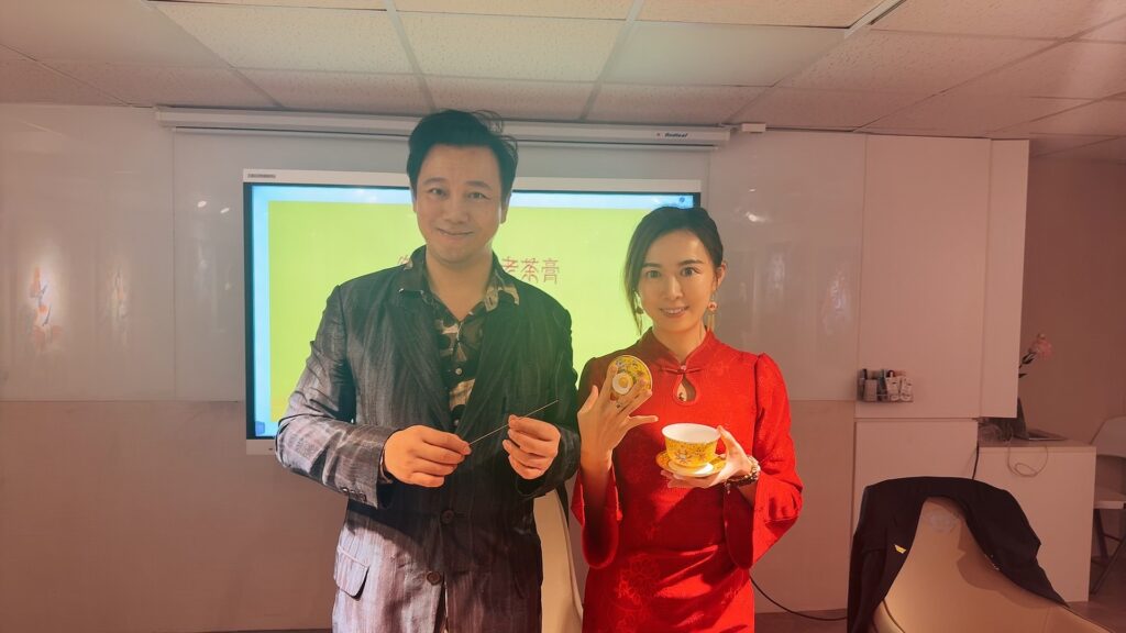 雷同林志玲聲線,「特特小姊姊」塗栩禎用高EQ與美業實力征服國際 18 FF6FA8E8 2284 4BAE 8144 60588816E956 1024x576 1