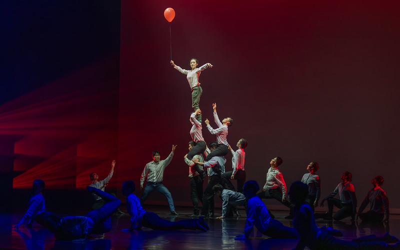 %E5%89%AF%E7%B8%BD%E7%B5%B1%E8%A7%80%E8%B3%9E%E7%B4%99%E9%A2%A8%E8%BB%8A368%E5%85%92%E7%AB%A5%E8%97%9D%E8%A1%93%E5%B7%A5%E7%A8%8B20%E9%80%B1%E5%B9%B4%E7%89%B9%E5%88%A5%E6%BC%94%E5%87%BA 1