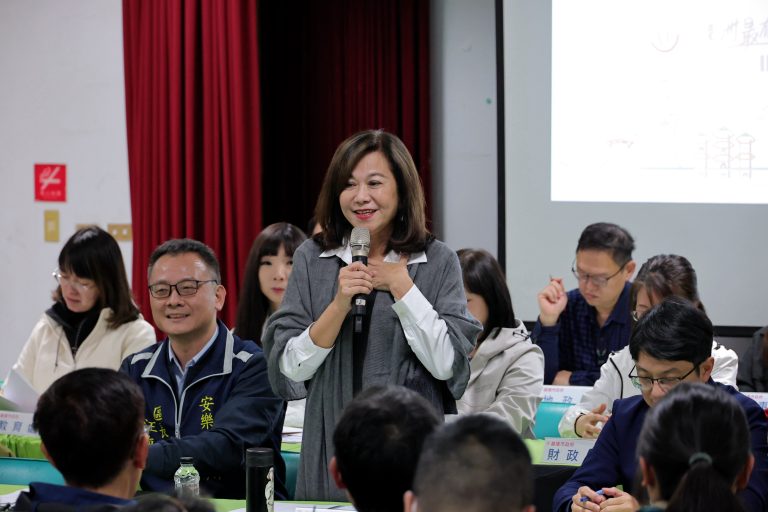 基隆副市長邱佩琳率市府團隊赴安樂區公民座談 傾聽交通與民生建設需求